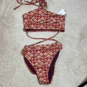 Beth Richards Gina One‎ Piece Swimwear Saffron Square